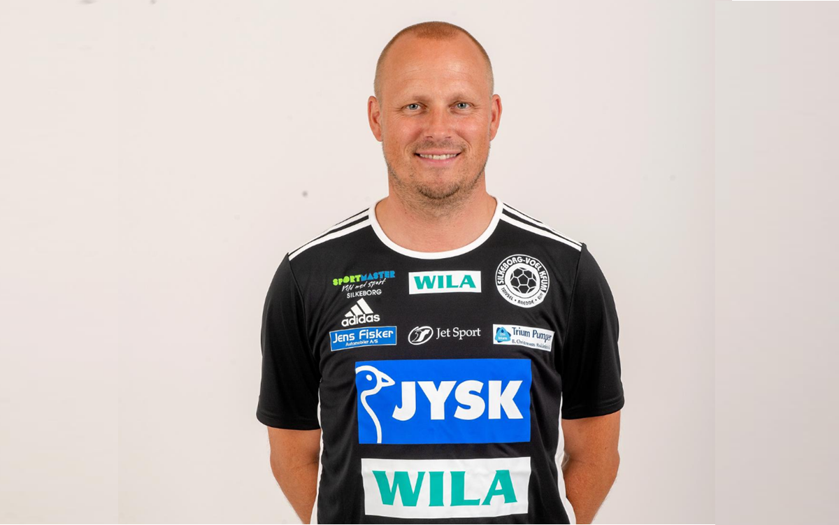 INTERVIEW MED CHEFTRÆNEREN! - Silkeborg-Voel KFUM