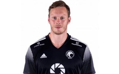 Forsvarsspecialist fortsætter i JYSK arena